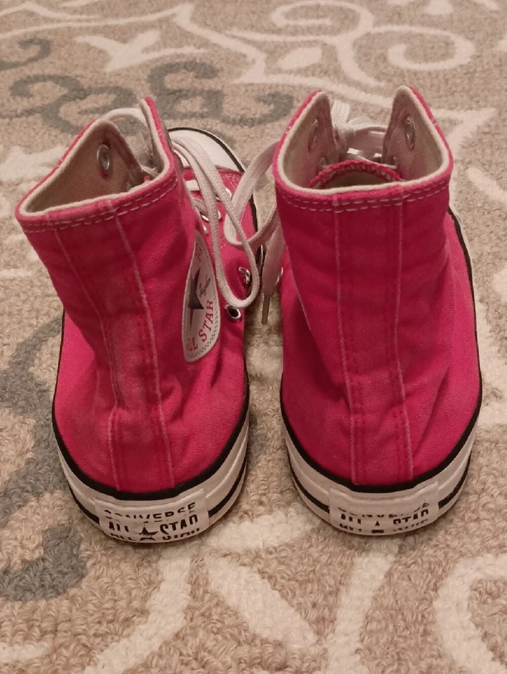 Converse High Top Sneaker